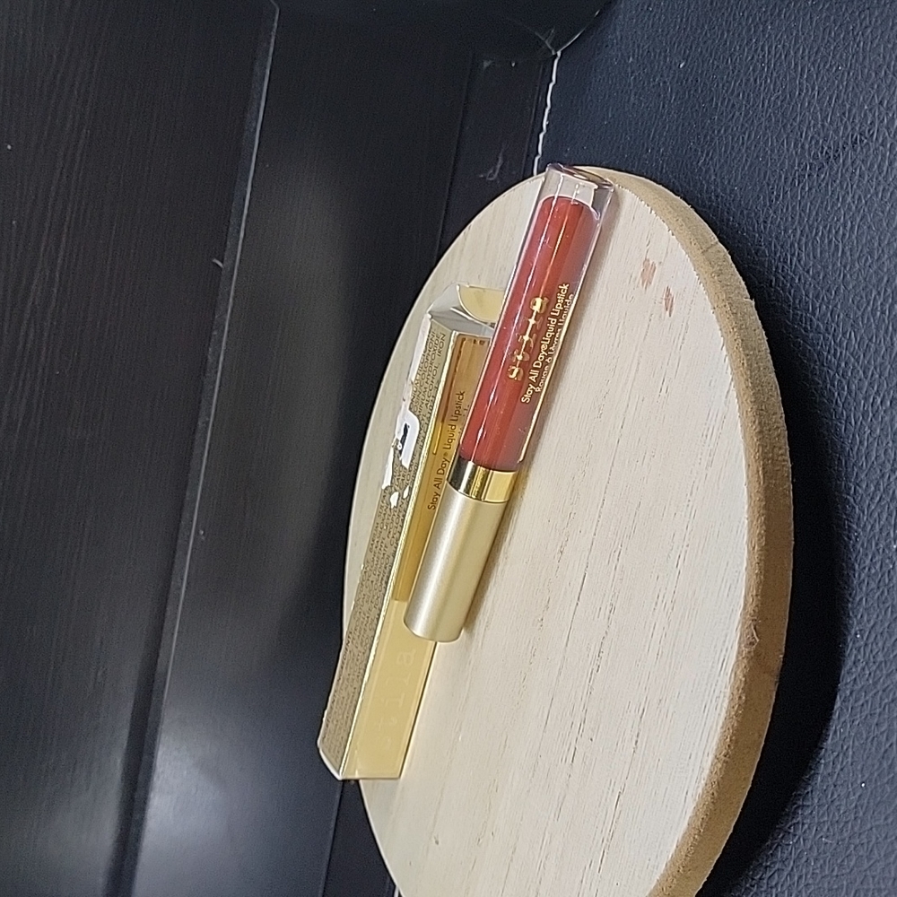 Stila rubino lip gloss